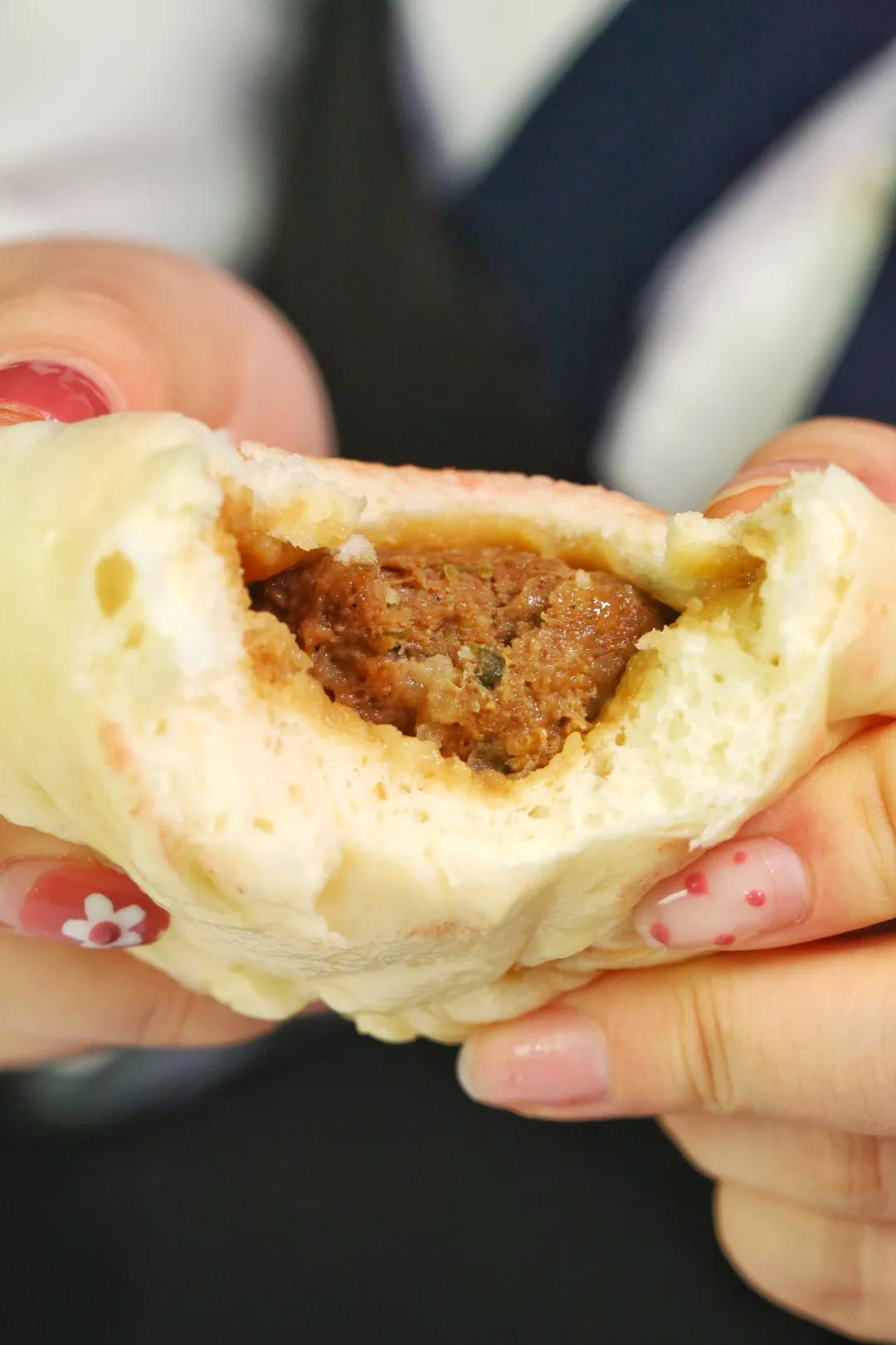 盒马金陵大肉包,真假小笼包