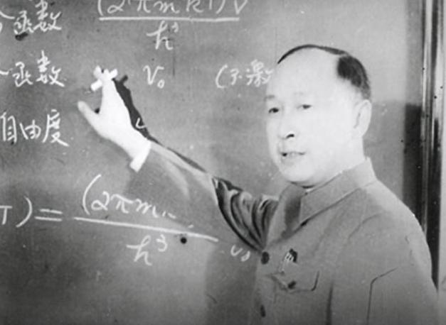 钱学森和蒋英晚年领奖的故事,钱学森和蒋英的爱情天作之合