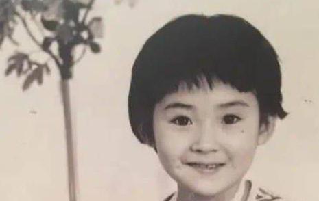 风情万种许晴现状,如今53岁的许晴身材和颜值