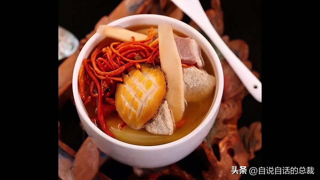 从2亿年不进化的王者，到比黄金还贵的食物，背后隐藏着商业秘密