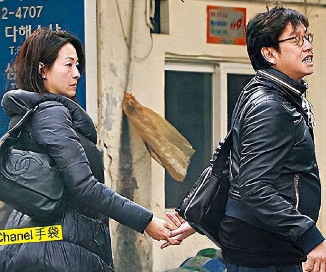 港星谭咏麟回乡认祖归宗,谭咏麟继承谁的衣钵