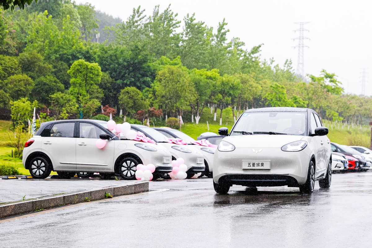 五菱缤果空间实测,五菱缤果试驾视频