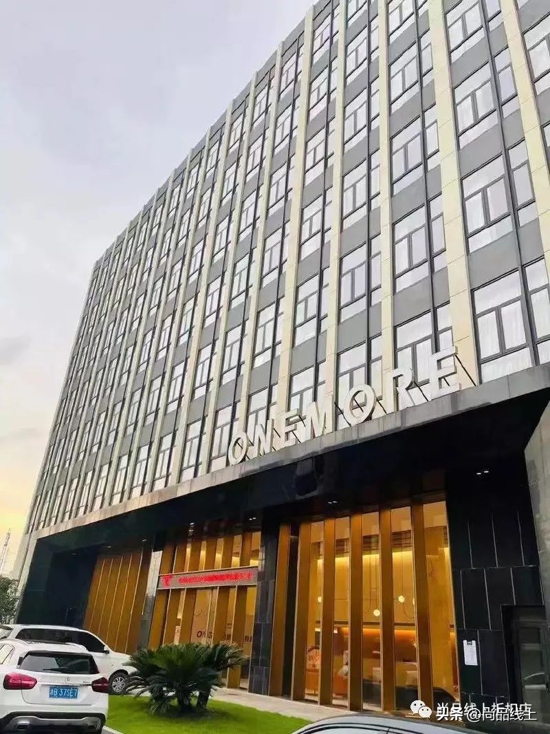 梨形身材喇叭裤不拉链,梨形身材微喇叭裤适合吗