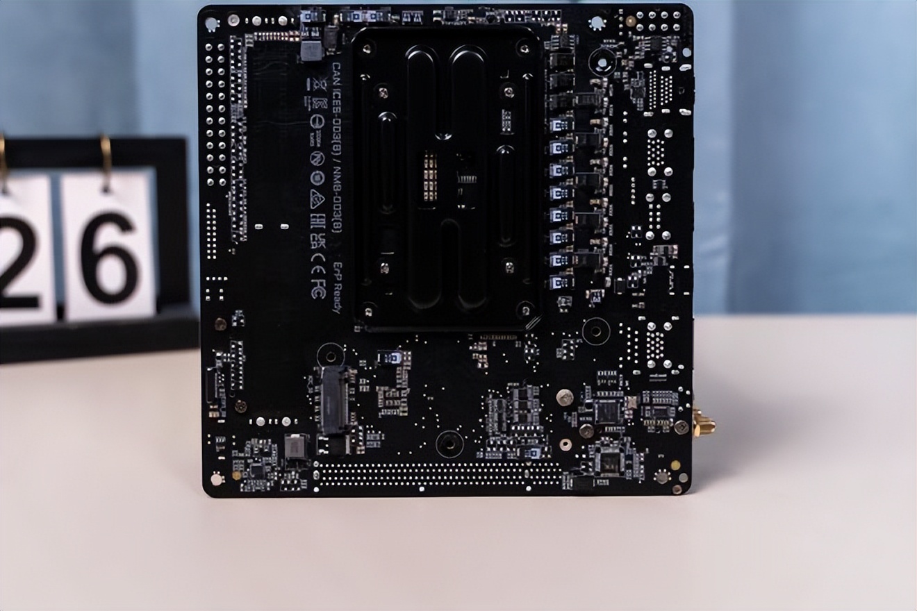 技嘉b550i主板拆解,技嘉b650iaorusultra主板图解