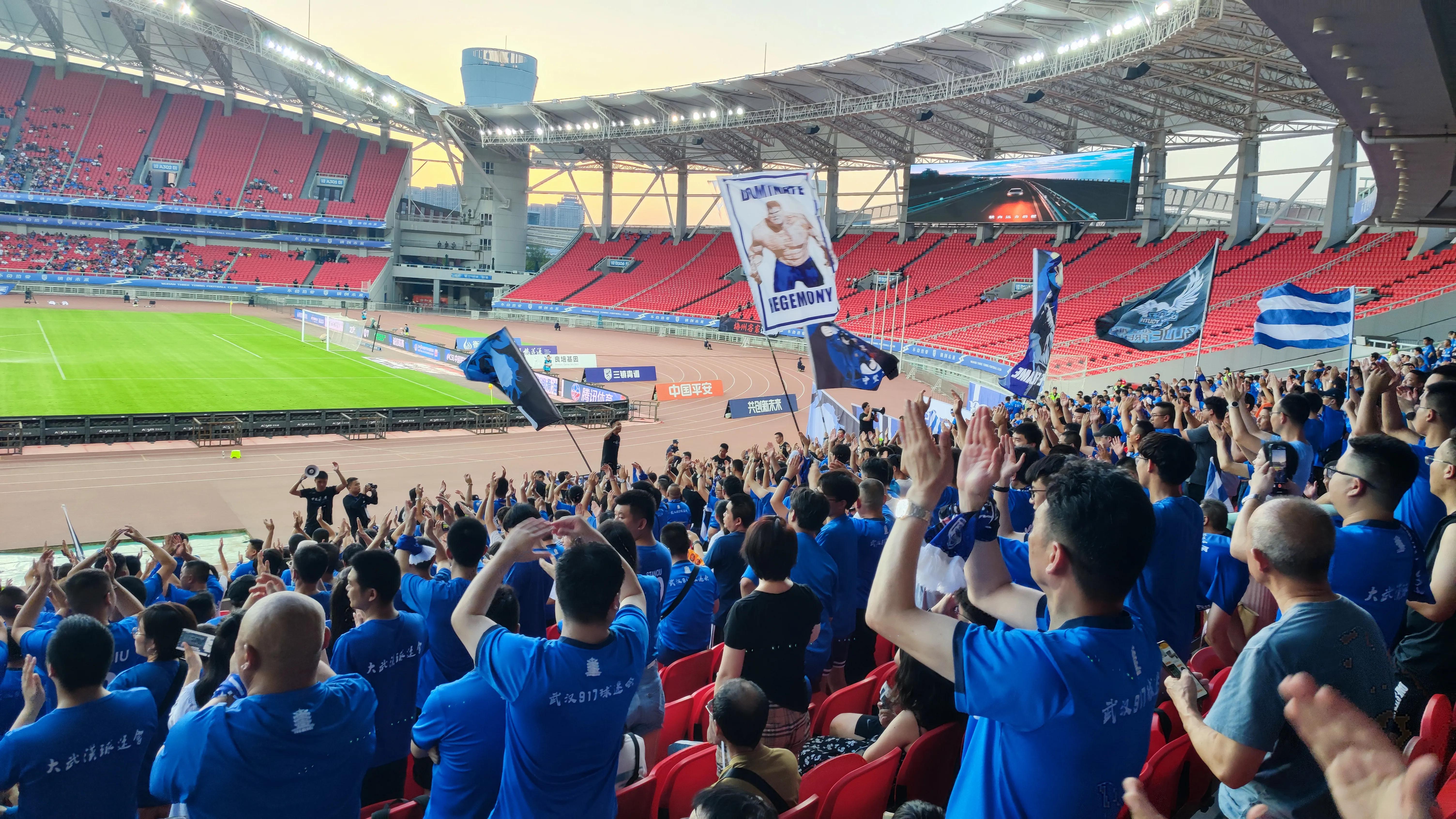 武汉三镇主场现场观赛,武汉三镇比赛回放