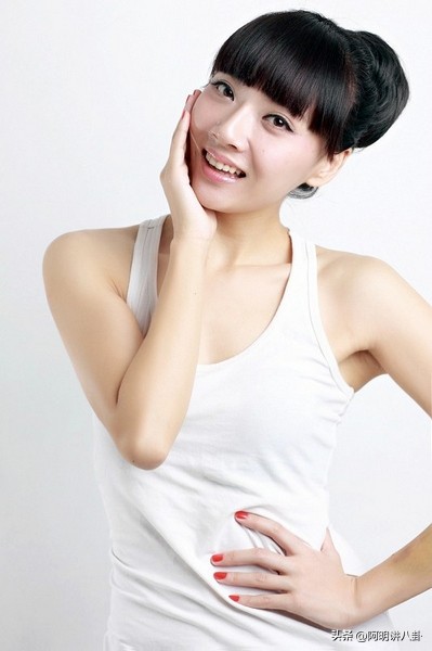 中国足球的身材,中国足球宝贝最靓丽