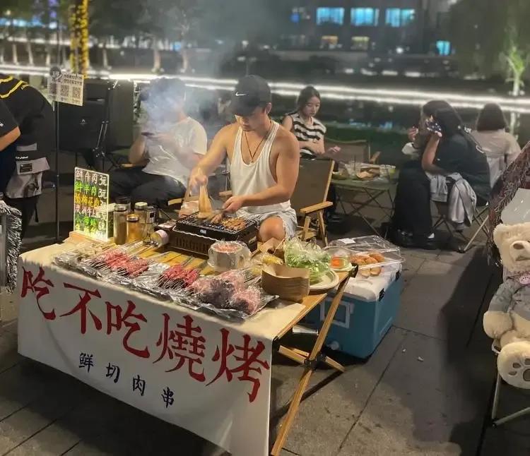 摆摊小技巧低成本赚钱,摆摊赚钱小技巧