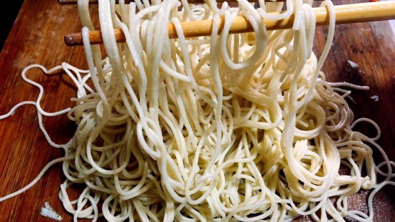 用什么面做面条筋道爽滑有面香味,天热没食欲的做法大全