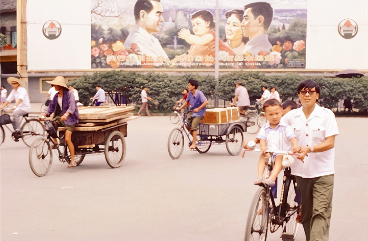 30年前凤凰自行车现在值多少钱,凤凰牌自行车80年代