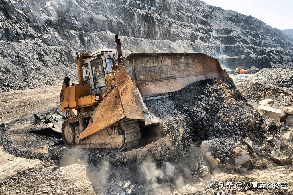 叉车和铲车是一个工种吗,装载机司机是什么工种