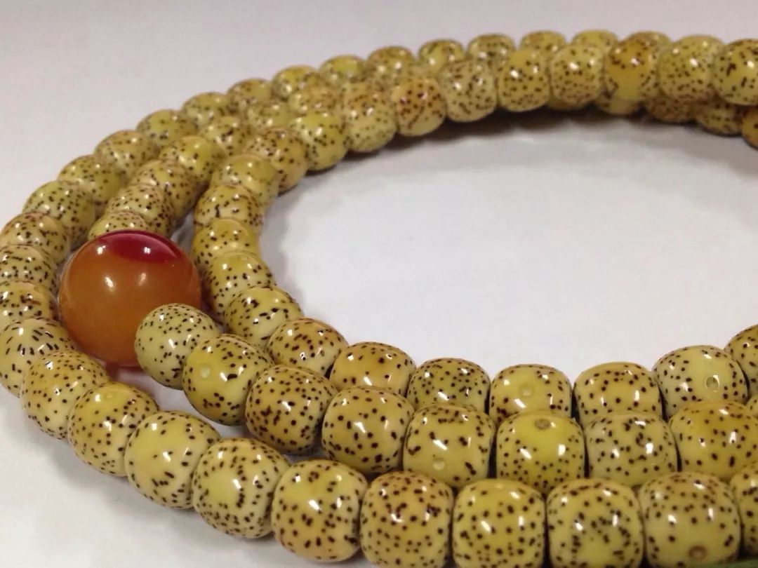 星月盘玩变色过程图,星月放了很久后变色了还能盘好吗