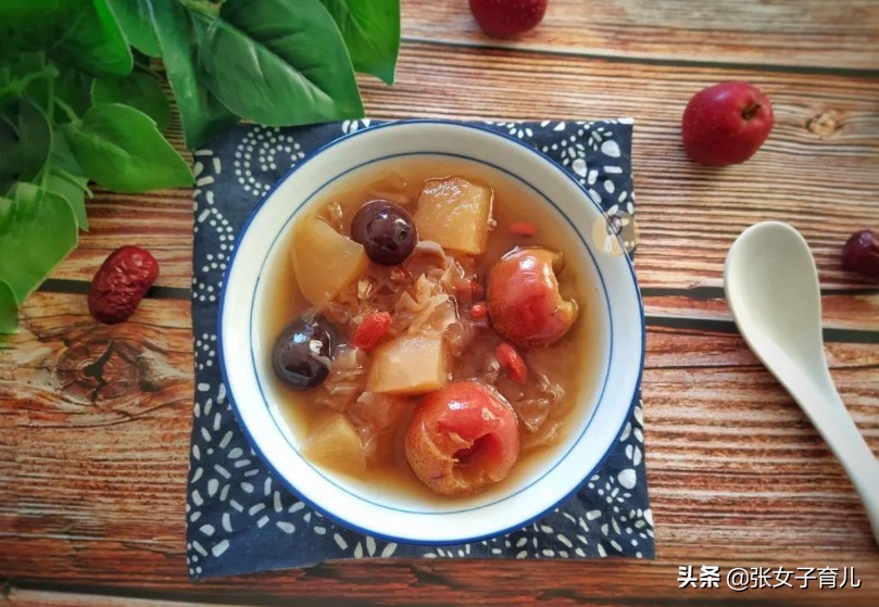 儿童感冒咳嗽可以吃鸡蛋和鸡肉吗,宝宝感冒了妈妈可以吃甜酒鸡蛋吗