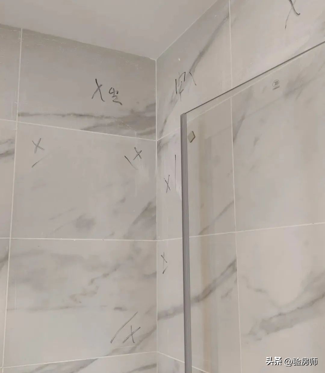 验房师验一次多少钱,验房师遭3人威胁殴打官方回应