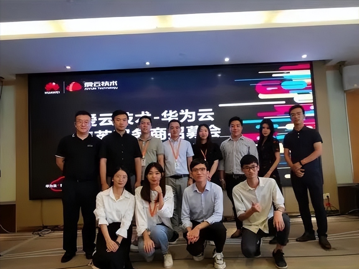 南宁市各地初中毕业生请注意！这所公办学校，三年后同样参加高考