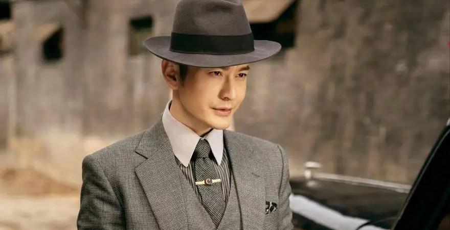 上海国际电影节红毯黄晓明,上海电影节黄晓明完整版