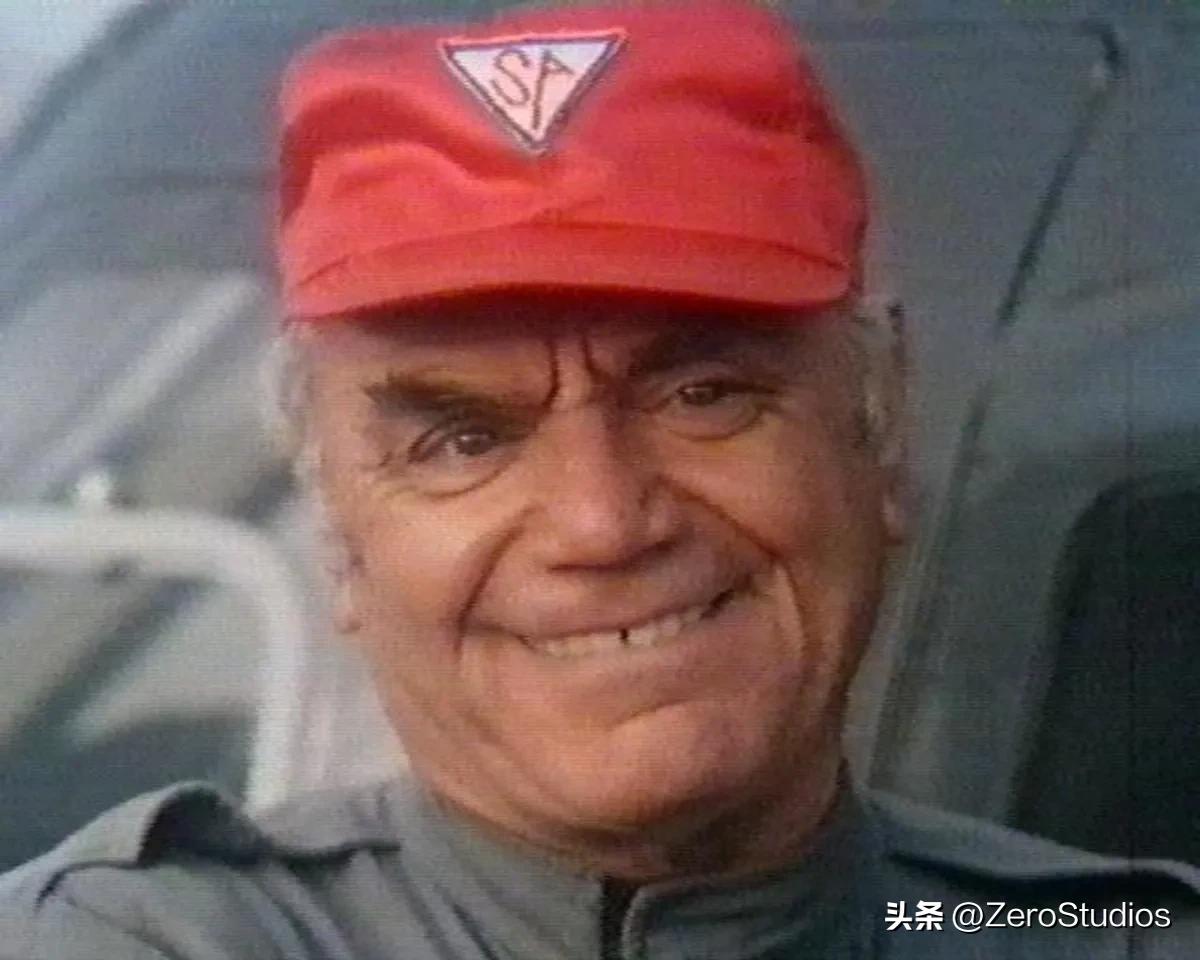 霹雳游侠直升机飞到基地,霹雳游侠海陆空三部曲