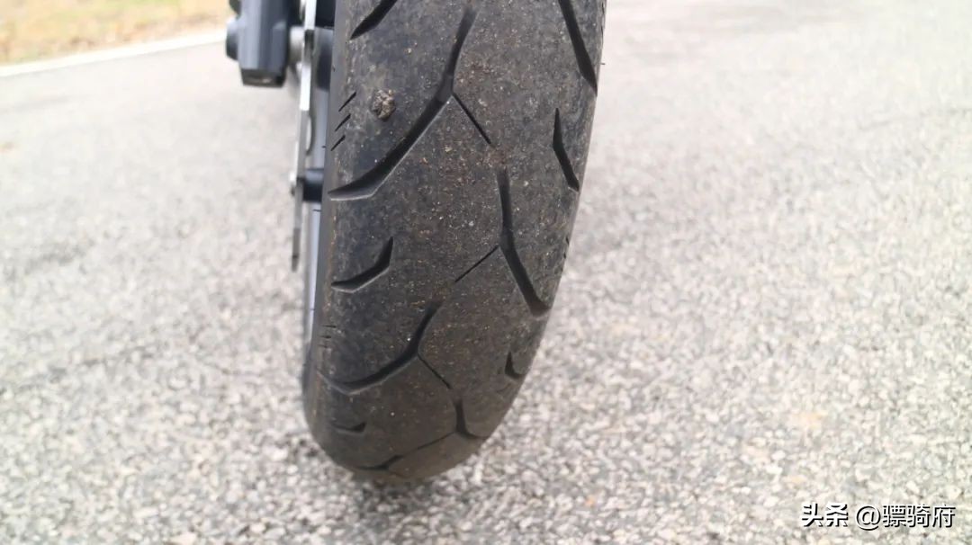 要啥没啥就是有个好心情,要啥没啥还想要浪漫