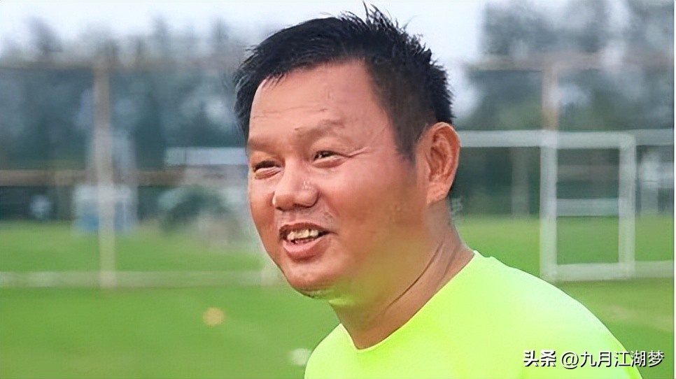 浠庤繍鍔ㄥ憳瑙掑害鐪嬪緟涓浗瓒崇悆,浠庢暀缁冨憳鐨勮搴︾湅杩愬姩澶╄祴