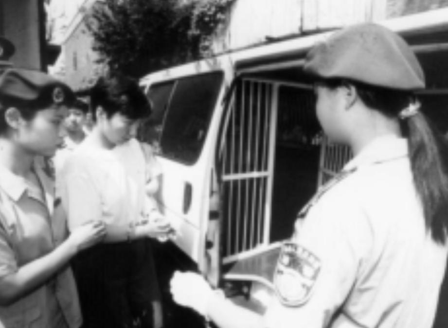 15岁妙龄少女被烧伤,19岁花季少女被烧伤后续