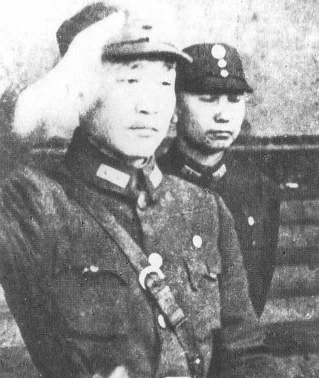 1950年，起义将领郑洞国想回家种地，周总理阻止：这是浪费人才