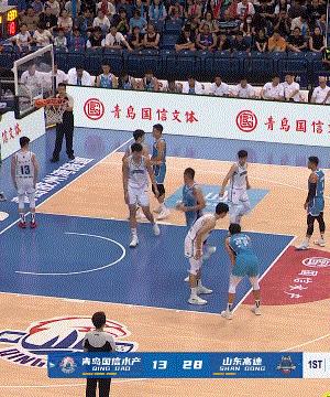 在青岛迈起霸王步！“技术流”陶汉林活久见