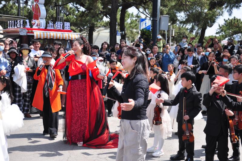 “青青之岛，爱乐之城”第十三场小提琴快闪活动精彩上演