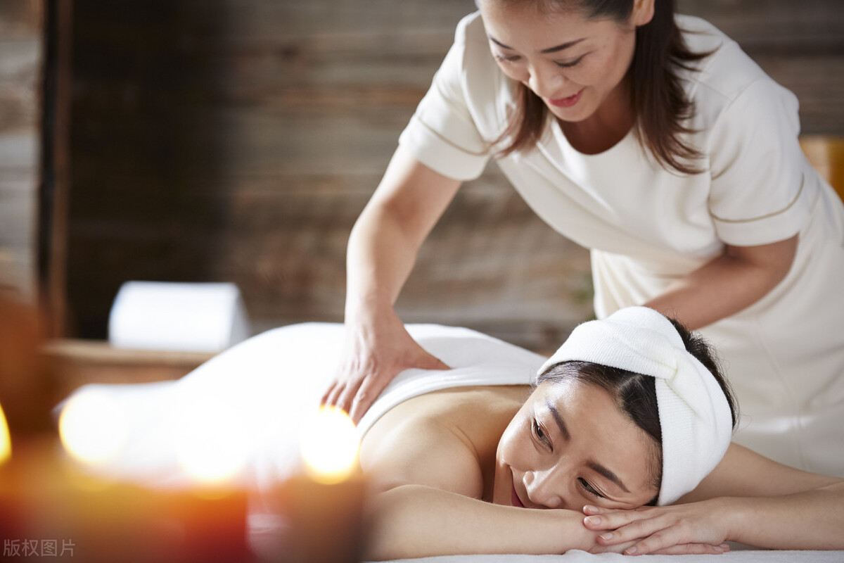 做了丰胸会导致乳腺癌吗,涂丰胸产品导致乳腺癌