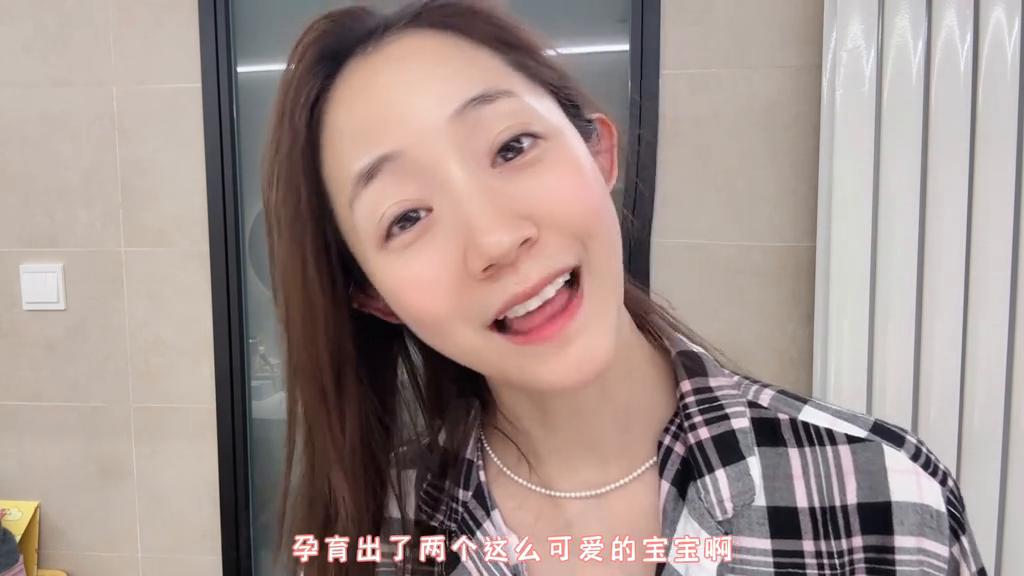 没想到我的肚子是这样吧？也没想到我的肚子以前是那样的吧