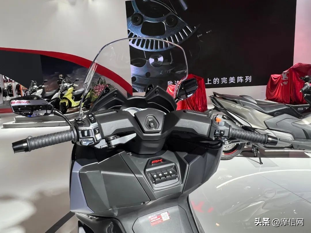 北京摩博会光阳st250试驾,北京摩展光阳krv150