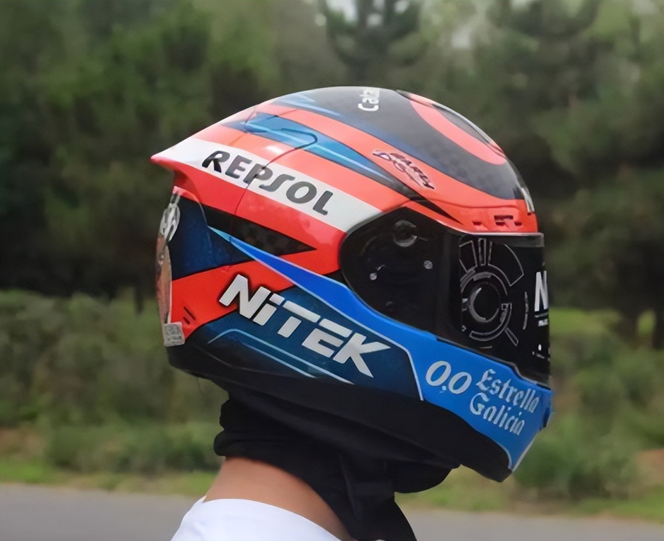 最适合日常骑行的大品牌头盔,gsb头盔大家都选哪一款