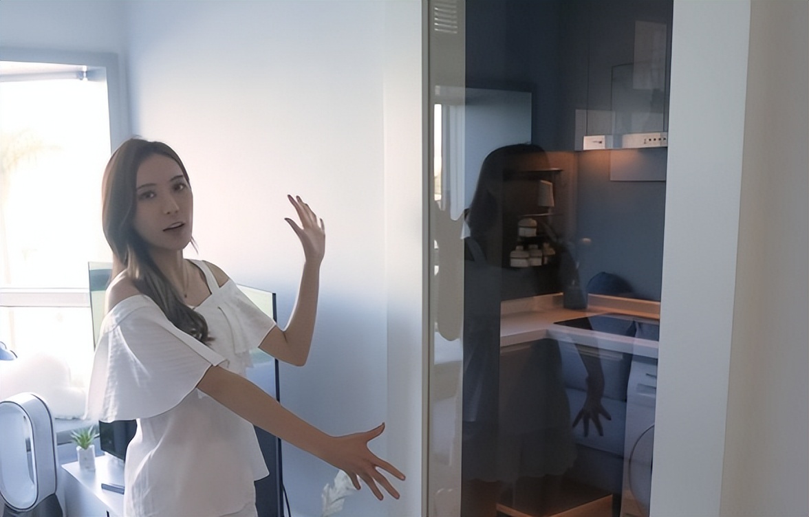 30岁香港“兼职姑娘”,一人在42㎡蜗居2年,独居生活引人羡慕