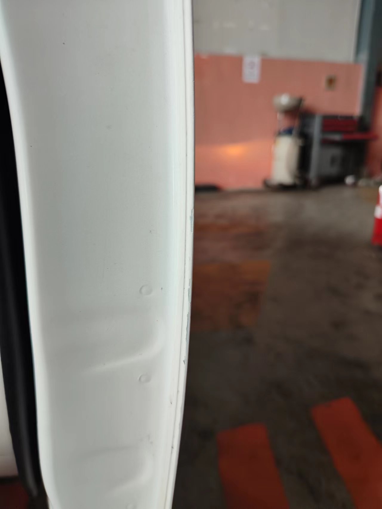 租车行业乱扣违约金收拖车费,司机租车欠租怎么办