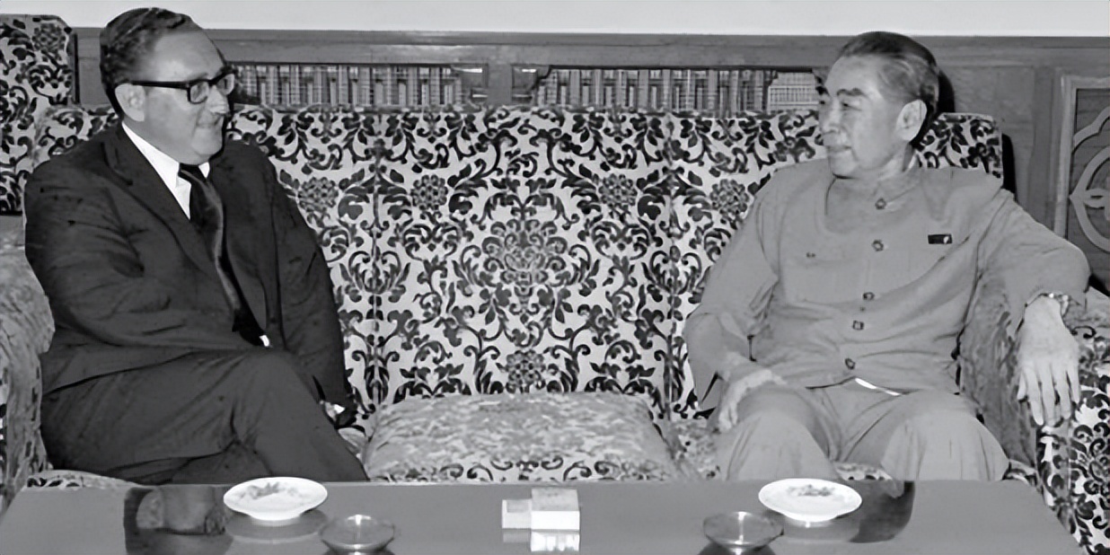 中国外交面临的新挑战,未来的中国外交将在哪三个方面