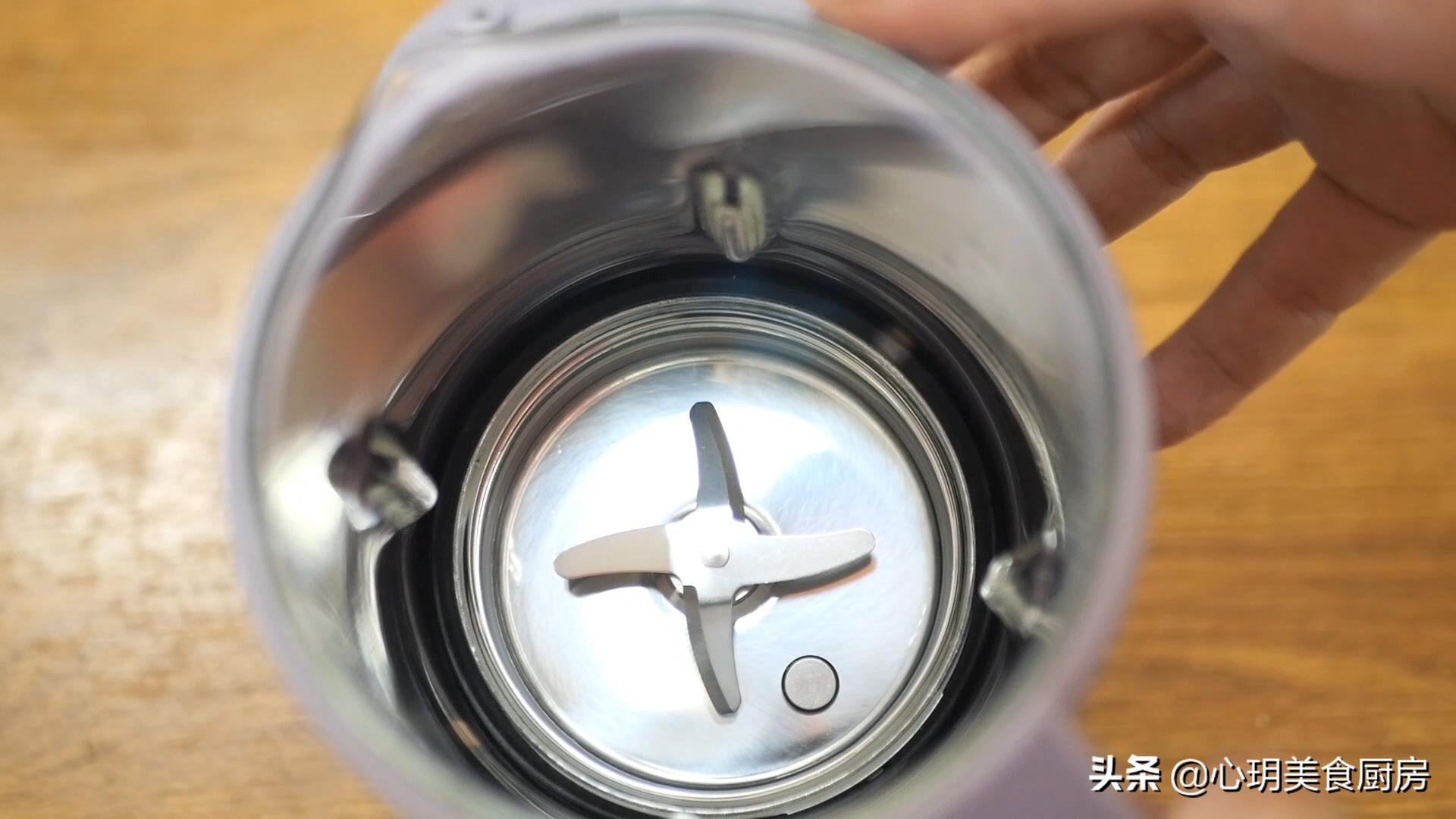 早餐店用哪种豆浆好喝,传统豆浆加入什么最香又好喝