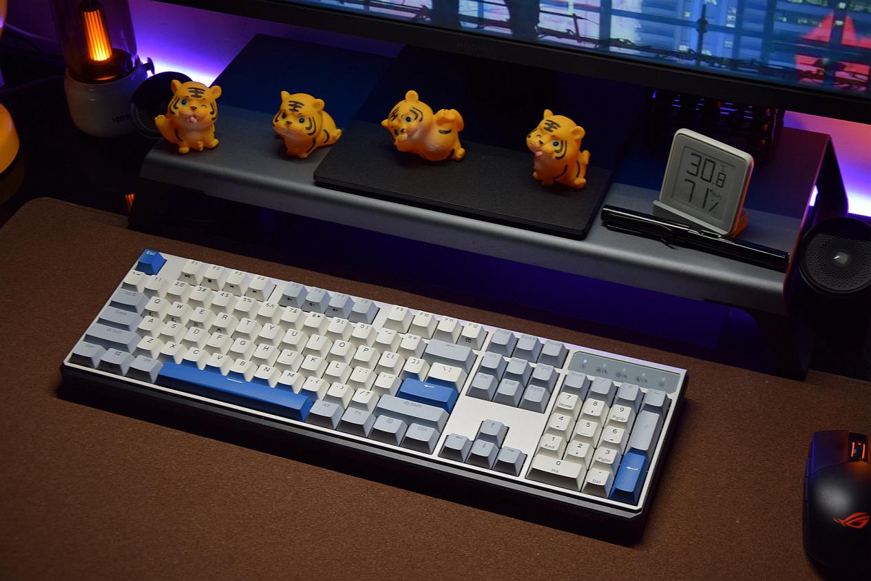 超长续航无线机械键盘推荐,续航持久的无线机械键盘