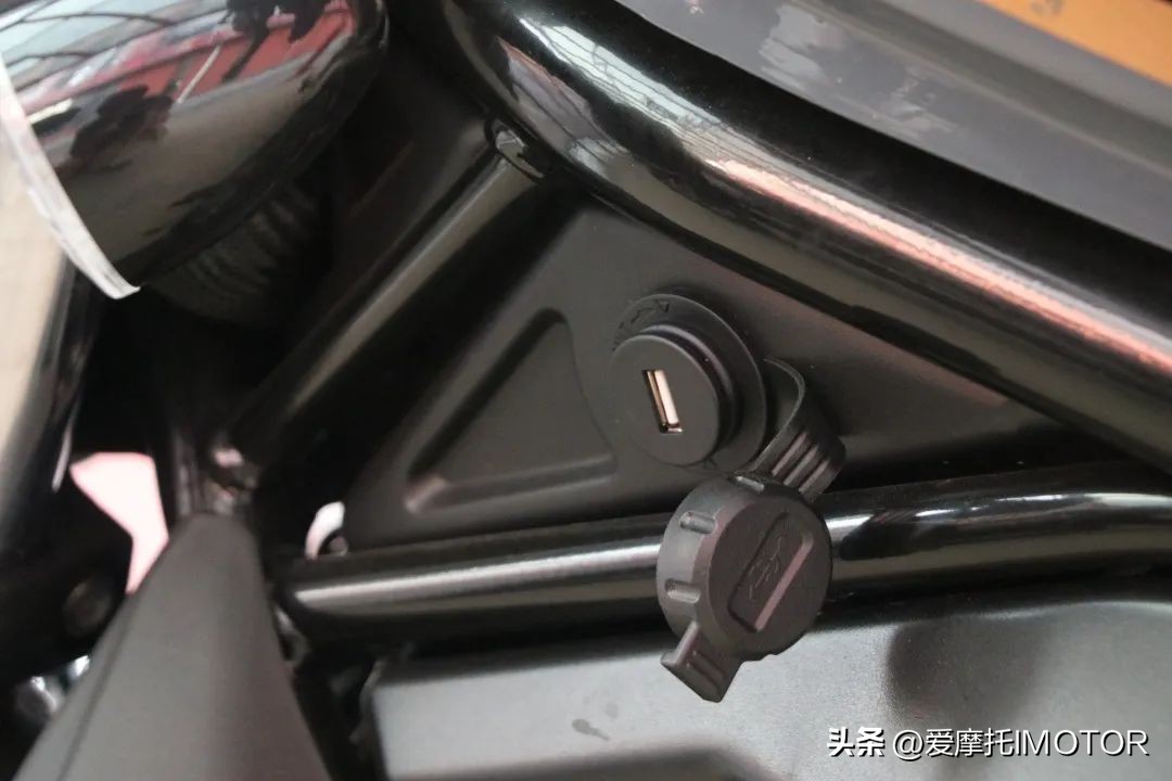 香帅苍云500max对比cm500,苍云500对比香帅650哪个好看