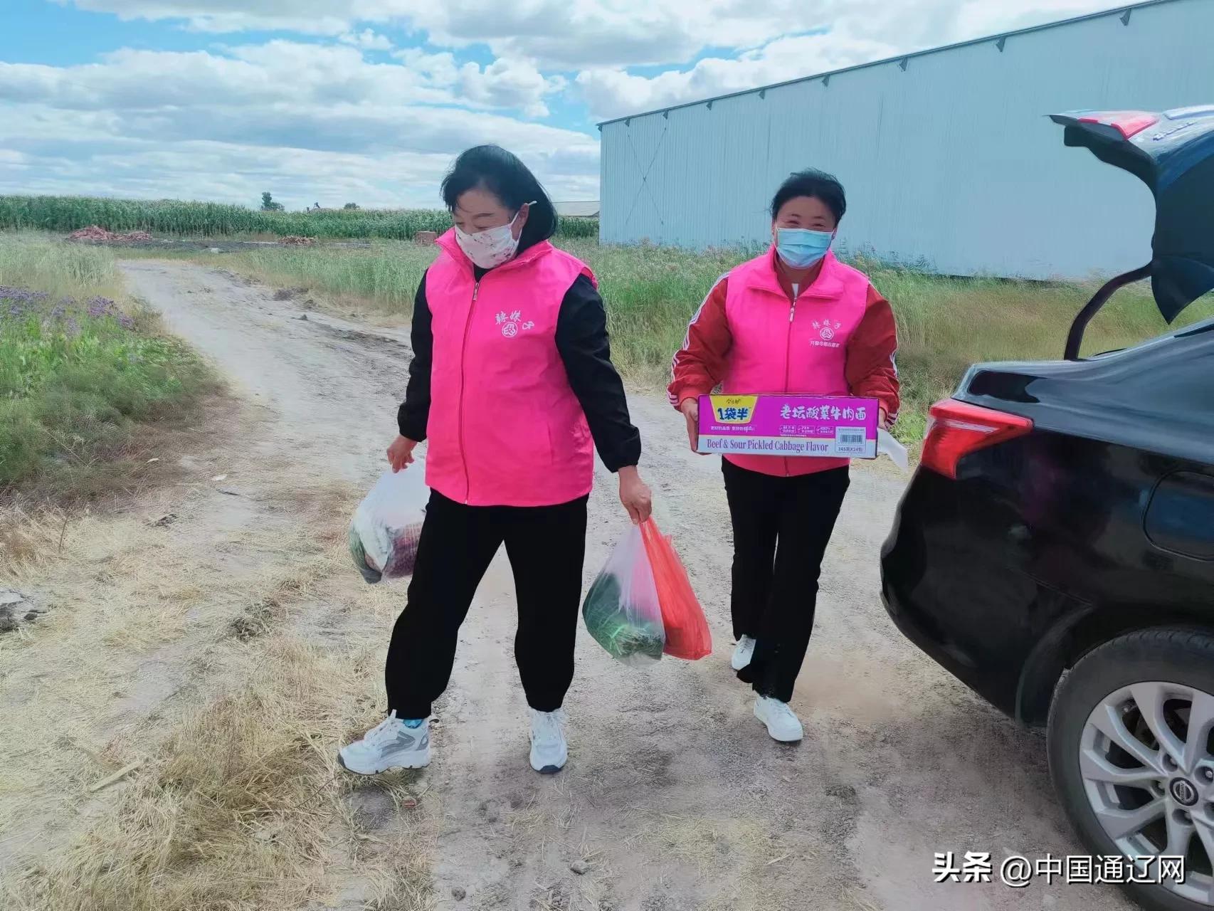 志愿者变身代购员便民举措暖人心,开鲁县阳光志愿者