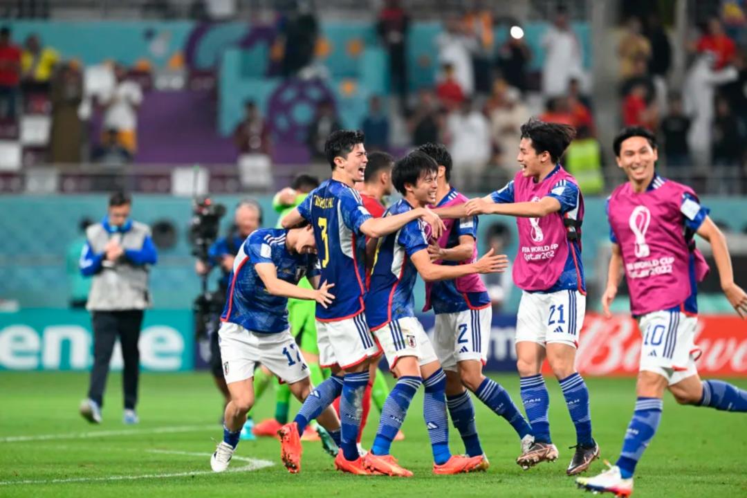 日本足球崛起用了十年,日本足球打得过美国吗