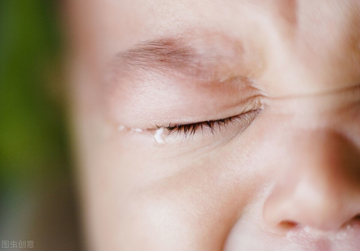 二月闹的宝宝解决方法,婴儿二月闹该如何度过