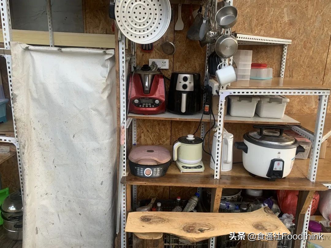 千元预算搞定所有炊具｜扣子的一平米厨房