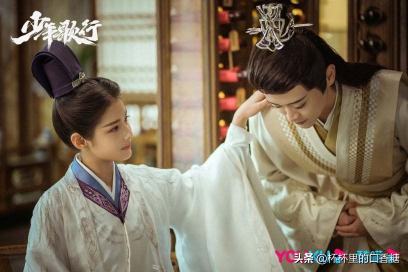 2月有效*放播**量！《星落凝成糖》2.4亿，《听说你喜欢我》4.2亿