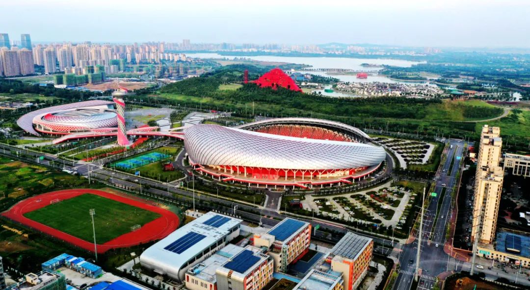 看这座老工业城市的“绿色转身”！