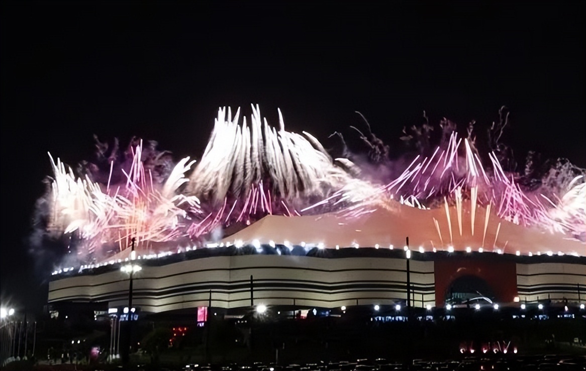 卡塔尔办世界杯沙特出了钱吗,卡塔尔为什么办得了世界杯