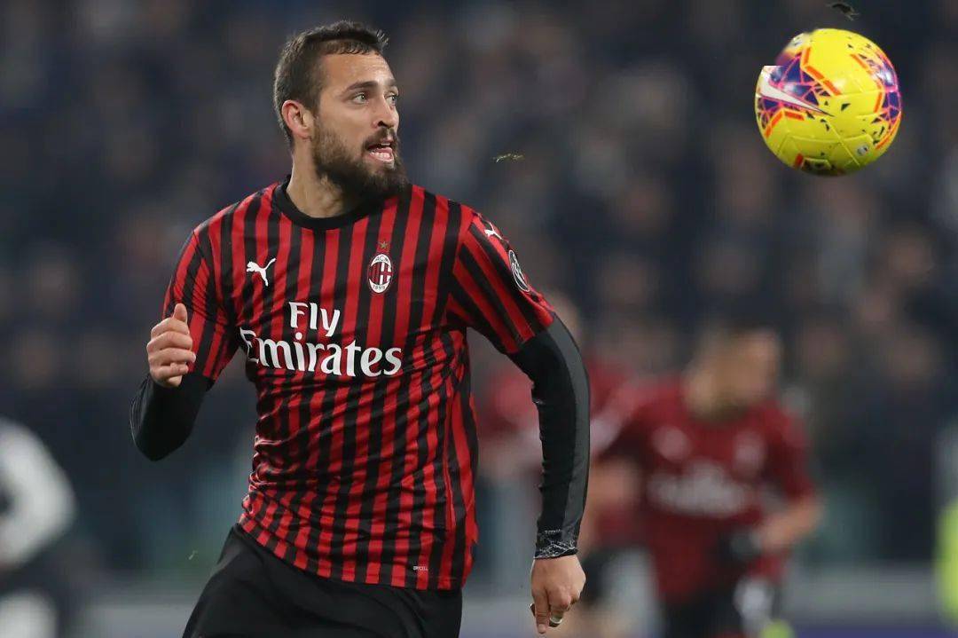 吴少聪留洋伊斯坦布尔,吴少聪留洋俱乐部