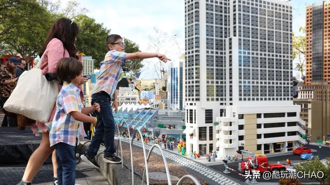 乐高迷你城市集会中心moc,巨型乐高展