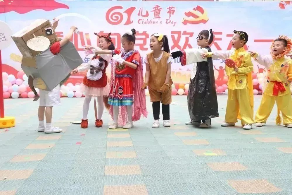 澧县桃小锦绣幼儿园招生简章,英才幼儿园招生简章