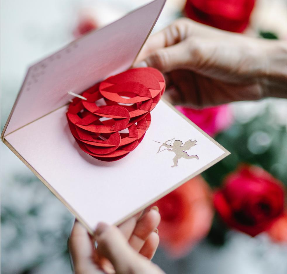 为什么结婚要买钻戒,因为钻戒是结婚的标配代表着什么