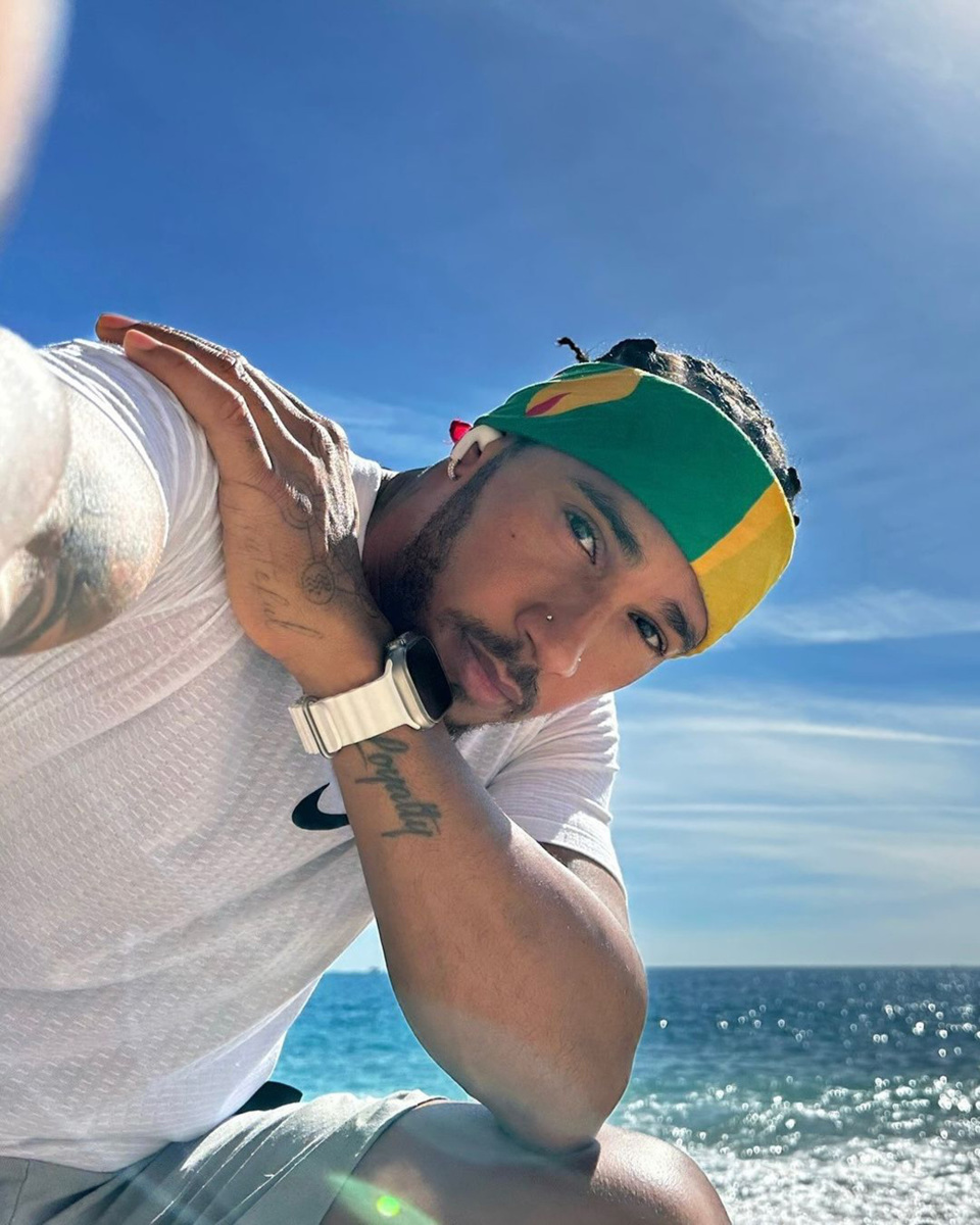 狼姐夏奇拉和皮克,狼姐夏奇拉个人简介