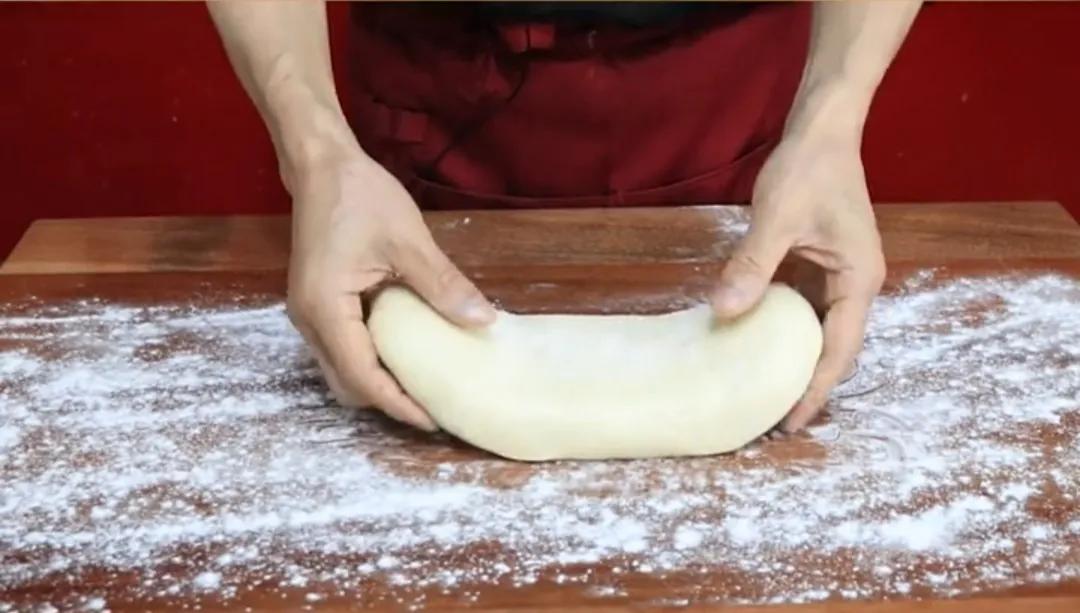 蓬松酥脆小油条做法,蓬松松软的小油条做法与配方