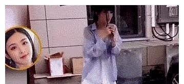 关于明星*体下**走光，现场照片流出，网友炸锅了：无耻的事件。